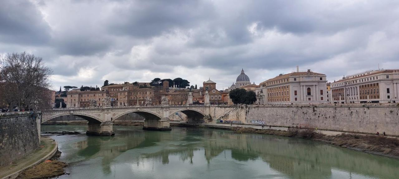 Pantofola Del Papa Luxury At Vatican Appartement Rome Buitenkant foto